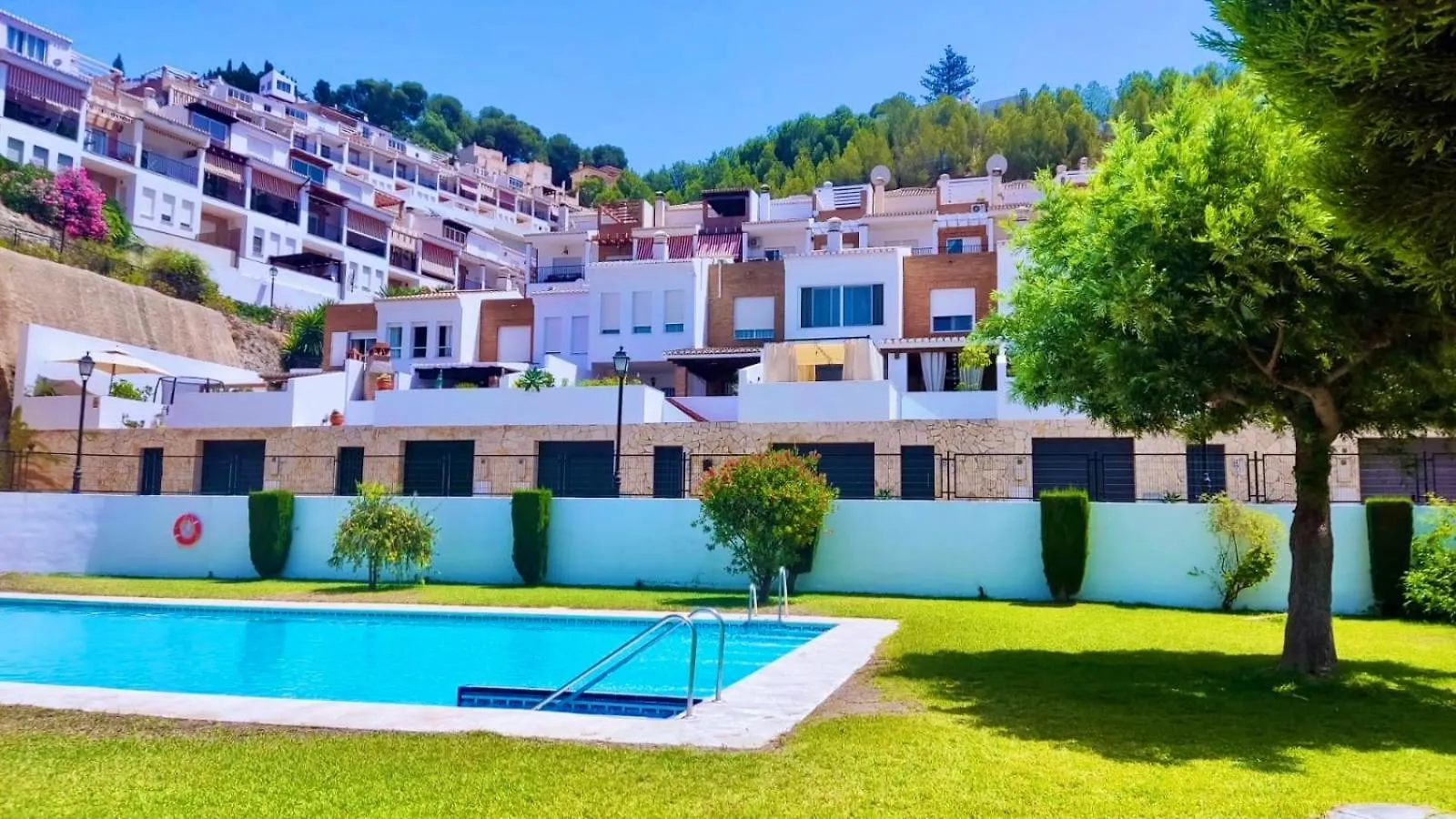 Casa Los Pinos Almuñécar 0*,  Spanyolország